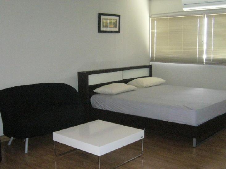 Impact Don Mueang Bangkok Guest House Номер фото