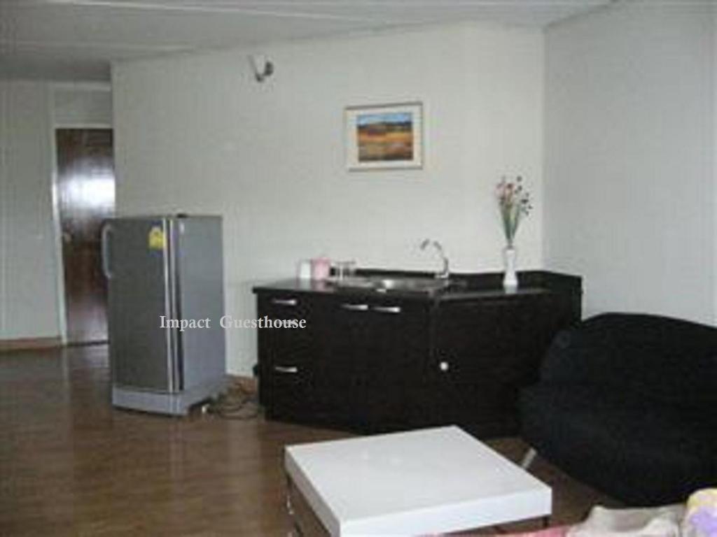 Impact Don Mueang Bangkok Guest House Экстерьер фото